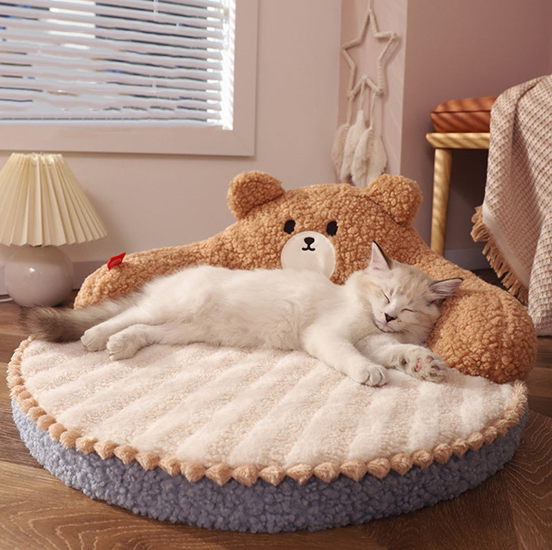 Cozy Winter Cat Bed: Snug Sleeping Nest for Pets